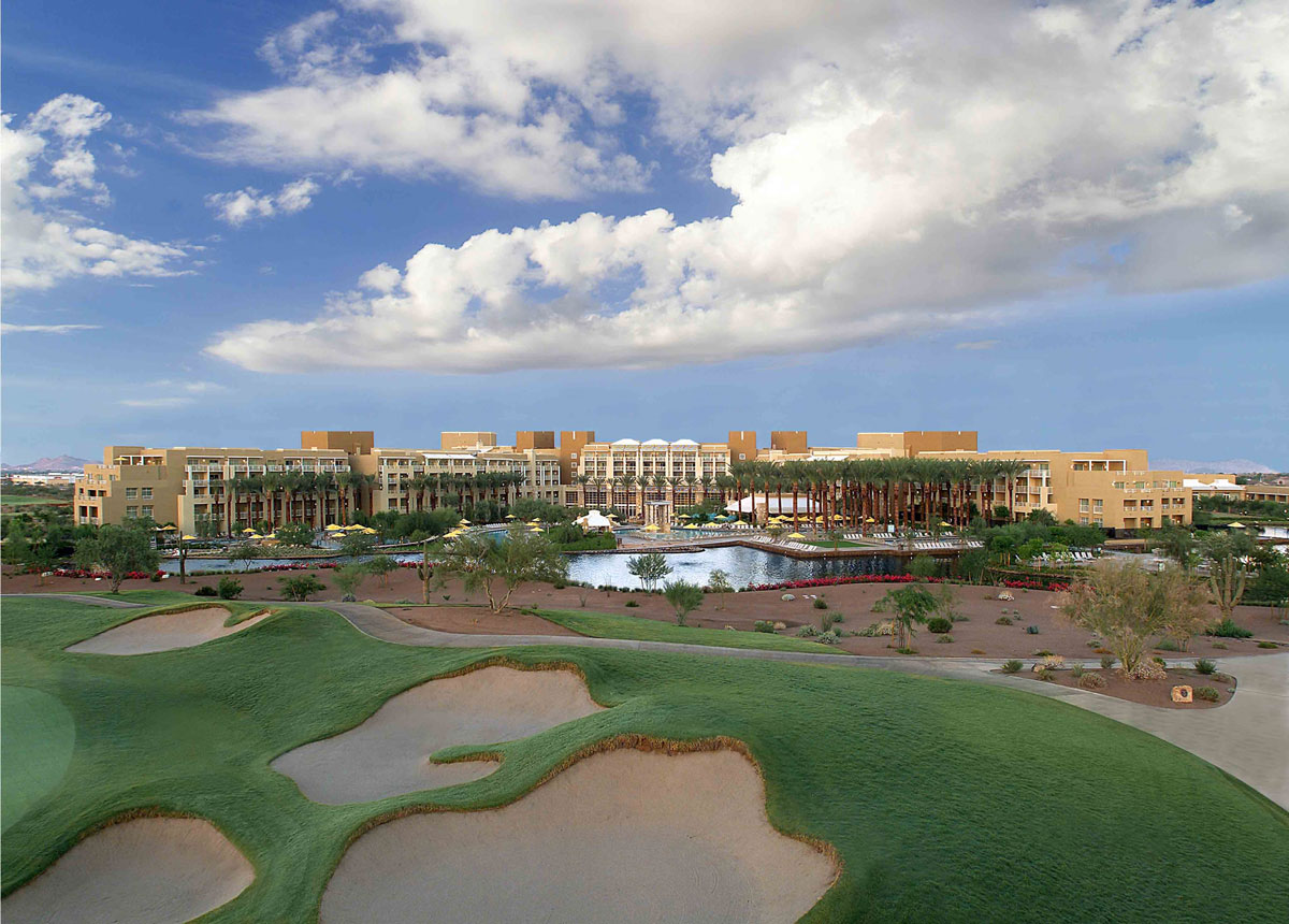 JW MARRIOTT RESORT AT DESERT RIDGE